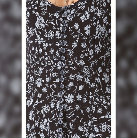 OFFER $68! Rare Free People Dress - Picture 4 of 6